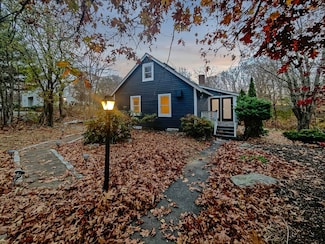 8 Wyman Ave, Salem, MA 01970