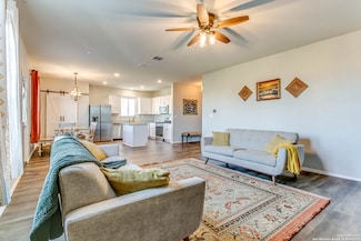 7010 Whipsaw Point, San Antonio, TX 78253