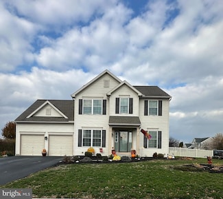 11 Wickerberry Ln, Palmyra, PA 17078