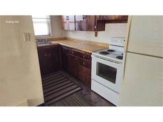 501 1st St N Unit 1, Virginia, MN 55792