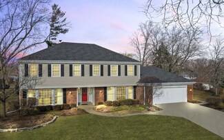818 S 3 Willow Ct, Palatine, IL 60067