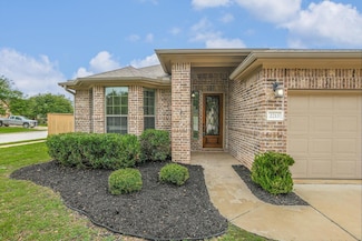 2213 Lookout Range Dr, Leander, TX 78641