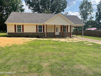 108 Homestead Ln, Coldwater, MS 38618