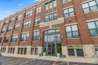 601 Linden Place Unit 112, Evanston, IL 60202