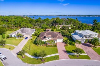 3026 NW Radcliffe Way, Palm City, FL 34990