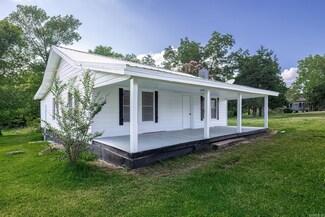 425 S Main St, Okolona, AR 71962