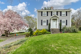 52 Lincoln Rd, Cromwell, CT 06416