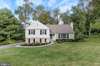 231 Hardwicke Ln, Villanova, PA 19085