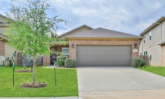 108 Clay Creek Ln, Montgomery, TX 77316
