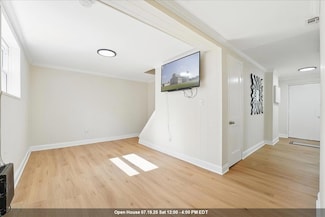 12 Saddlewood Ct, Jc, Downtown, TX 07302
