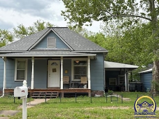 742 W 7th Ave, Emporia, KS 66801