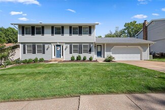 726 Jares Ct, Ballwin, MO 63011