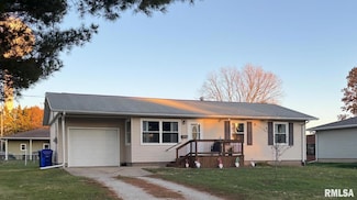 434 Payson St, Kewanee, IL 61443