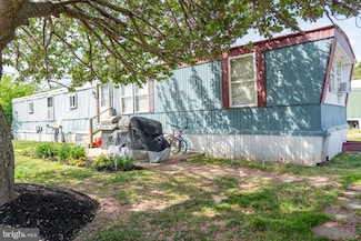 6 Woods End Rd, Dover, DE 19901