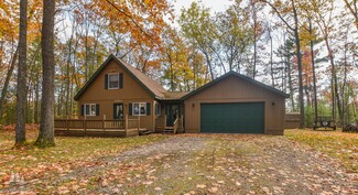 2241 Cobb Rd, Lewiston, MI 49756
