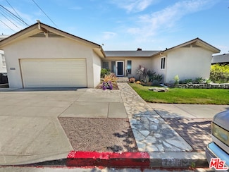 2238 E 21st St, Signal Hill, CA 90755
