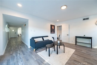 1201 Mar Les Dr, Santa Ana, CA 92706