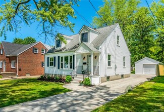 4749 Harlem Rd, Buffalo, NY 14226