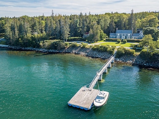24 Shore Rd, Southwest Harbor, ME 04679