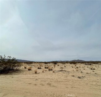 4 Sun Loma Rd, Joshua Tree, CA 92252