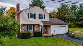 8 Clearview Ave, Waterville, ME 04901