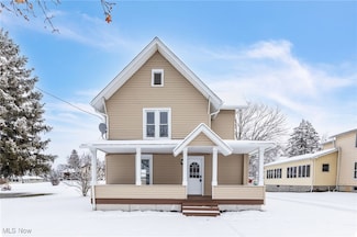 225 S Main St, Spencer, OH 44275