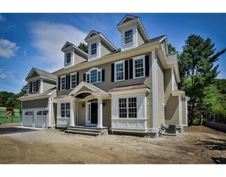 20 Jackson Rd, Wellesley Hills, MA 02481