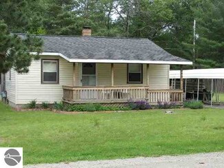 3450 Bay St, National City, MI 48748