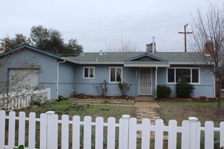 2296 Saturn Skyway, Redding, CA 96002