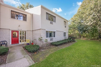 56 Richmond Blvd Unit 2B, Ronkonkoma, NY 11779