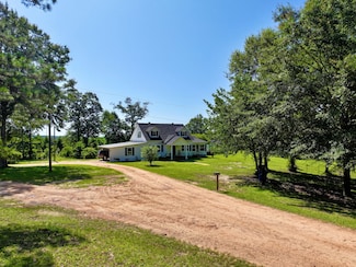 506 Lavender Rd, Grove Hill, AL 36451