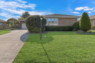 4850 N Crescent Ave, Norridge, IL 60706