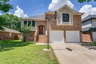 2604 Potomac Dr, Euless, TX 76040