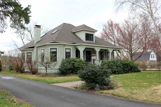 51 Noyes St, Concord, NH 03301