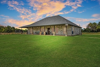 1580 County Road 1150, Ravenna, TX 75476