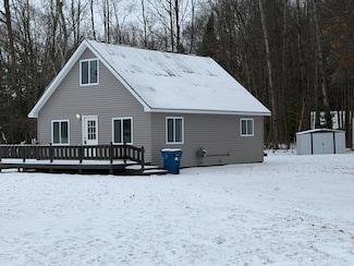 3860 Tower Hill Rd, Houghton Lake, MI 48629