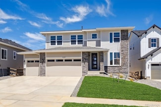 5583 Riverbend Ave, Longmont, CO 80504