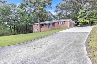 6243 David Ln SW, Mableton, GA 30126
