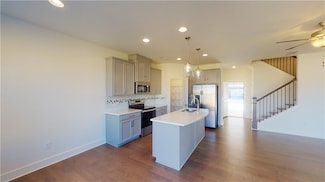 2135 Arnage Dr, Lithonia, GA 30058