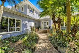 590 11th Ave, Vero Beach, FL 32962