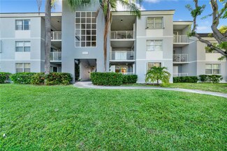 8600 SW 212th St Unit 307, Cutler Bay, FL 33189