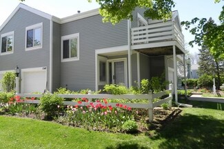 7387 Tree Ln, Madison, WI 53717