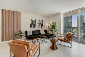 1200 Brickell Bay Dr Unit 2424, Miami, FL 33131