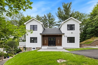96 Dutton St, Malden, MA 02148