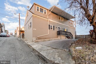 549 N Front St, Steelton, PA 17113
