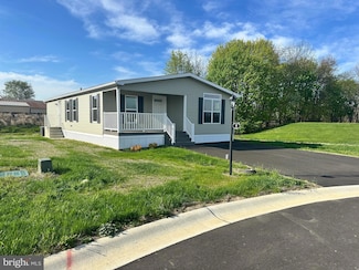 4 Evergreen Alley, Palmyra, PA 17078