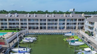 4747 Nasa Pkwy Unit 206, Seabrook, TX 77586