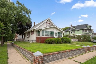 1019 Virginia St, Saint Paul, MN 55117