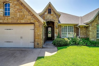 3415 Abes Landing Dr, Granbury, TX 76049
