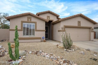 6195 W Wikieup Ln, Glendale, AZ 85308